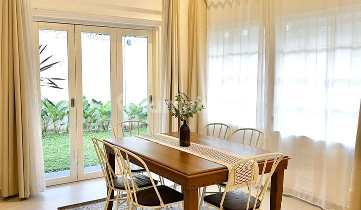 Dijual Rumah Clasic Furnish Sentul City 2