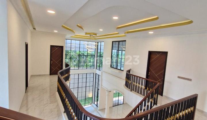 Rumah mewah tomang 313m2 3lt, dekat Central Park, Grogol, Jakbar Rumah mewah tomang 313m2 3lt, dekat Central Park, Grogol, Jakbar