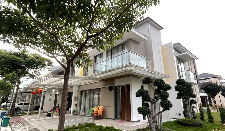 Rumah 8x10 hoek 2Lt full furnish, taman sudah renov