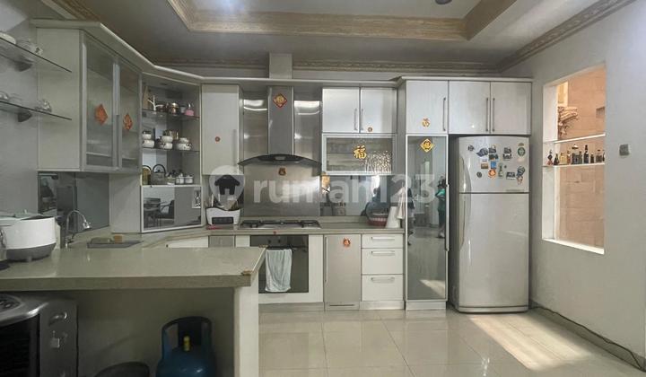 Full Renov Rumah Walet Pik Ukuran 8x20 Jakarta Utara