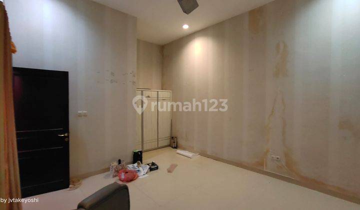 Rumah Pluit Karang 6x17 3lt Full Bangunan Shm, Jakarta Utara 2