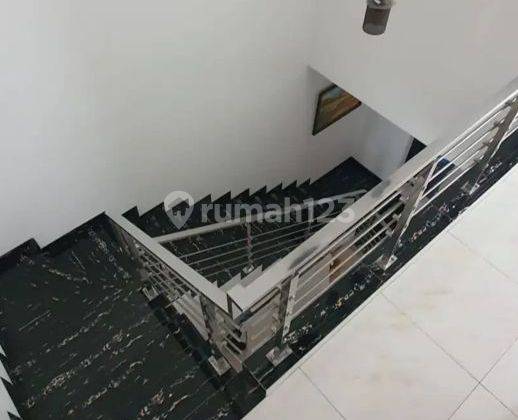 Rumah Camar Indah Pik 7,5x22 165m 2lantai Semi Furnish, Jakut 2