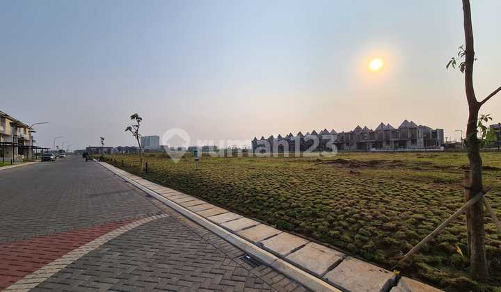 Cheapest 10x45m House Plot in Simprug Village PIK2, Lake View