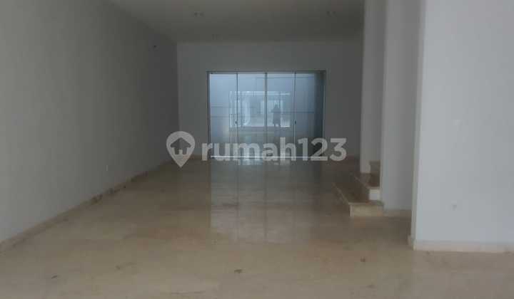 Dijual Rumah 8x20 Palm Full Bangunan, Golf Island Jakarta Utara
