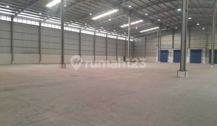 Disewakan gudang muara karang 4485m Hoek Disewakan gudang muara karang 4485m Hoek