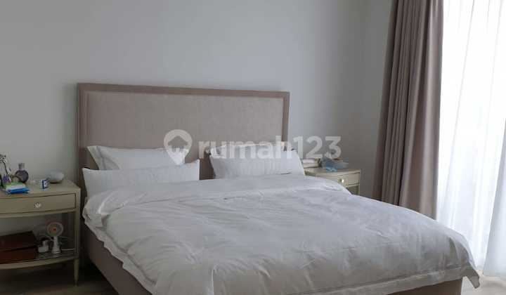 Apartement Saumata, 3 Br, Lantai 26, Interior Impor..Pinang, Kota Tangerang..