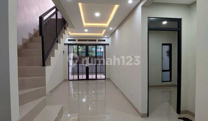 Dijual Murah Rumah Baru Cantik Buana Garden Lantai 2 di Tangerang Kota