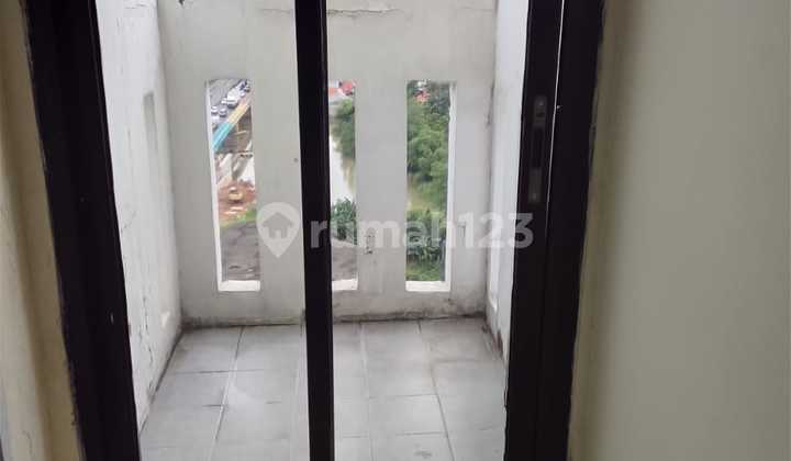 For Rent: Kemang View Apartment Unit 3 Bedrooms 2 Bathrooms For Rent: Kemang View Apartment Unit 3 Bedrooms 2 Bathrooms