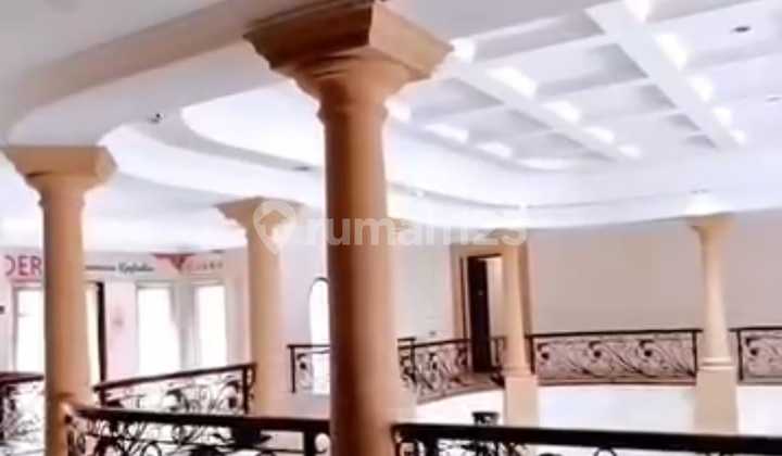 Jual Rumah1794m2 di Patra Kuningan Jakarta Selatan