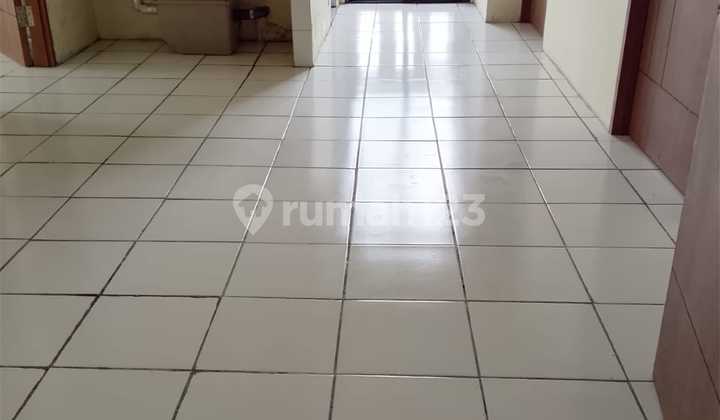 For Rent: Kemang View Apartment Unit 3 Bedrooms 2 Bathrooms 2