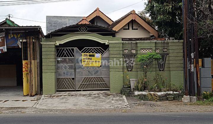 Dijual Rumah Bagus di Jl. Pramuka, Mojolaban , Sukoharjo 2