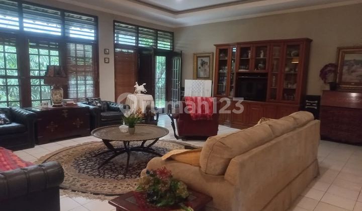 House, Freehold Title, Near City Bus Access House, Freehold Title, Near City Bus Access