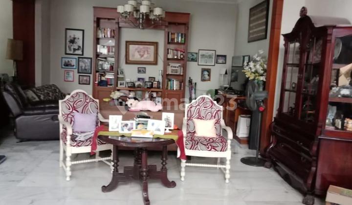 Rumah SHM Semi Furnished Surabaya Kota, Surabaya 2