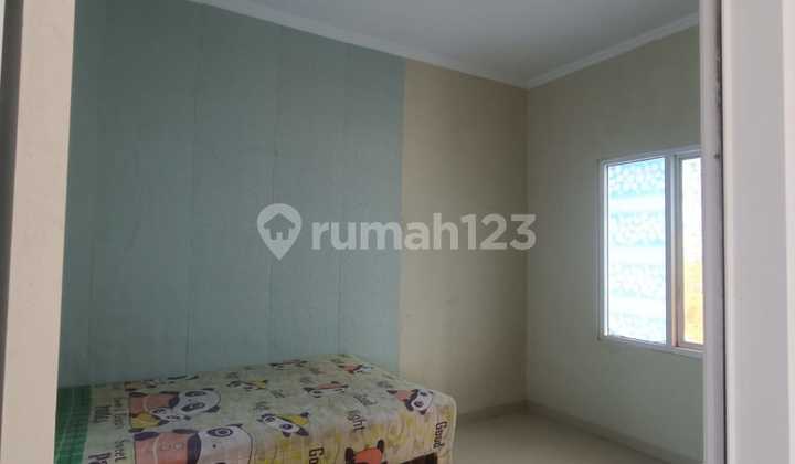 House in Colomadu 2 Floors Good and Ready to Use Cheap Price 2