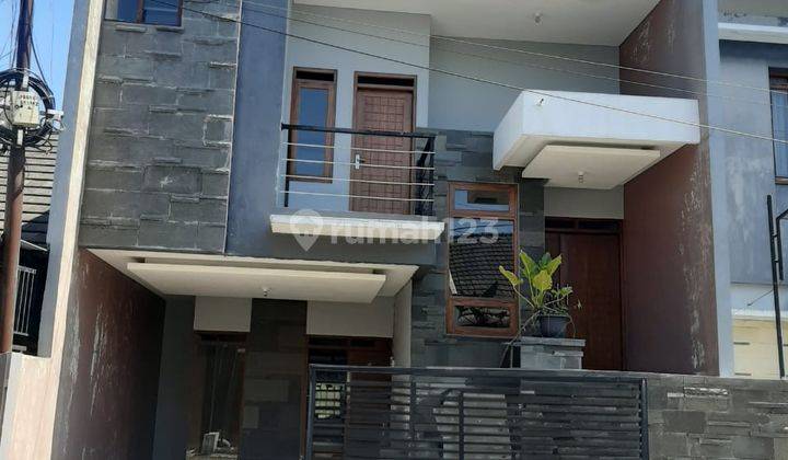 Dijual Rumah 2 Lantai Siap Huni Lokasi Kartosuro 2