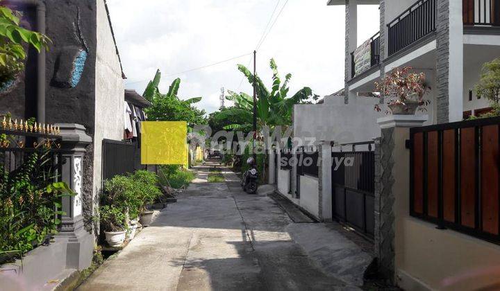 Dijual Rumah Bagus Siap Huni 2 Lantai Lokasi Gedongan Colomadu  2