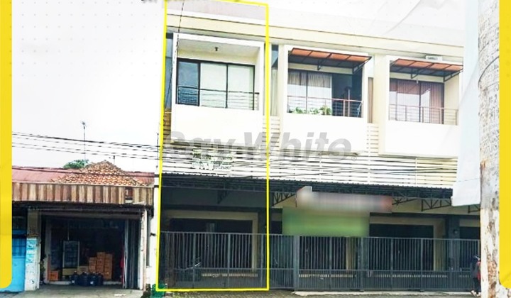 Ruko 3 Lantai di Kartasura Akses Jalan Raya Cocok untuk Kantor