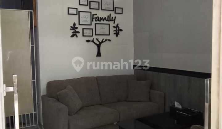 Rumah Mewah Hook Harga Murah Semi Furnished Siap Huni di Semarang 2