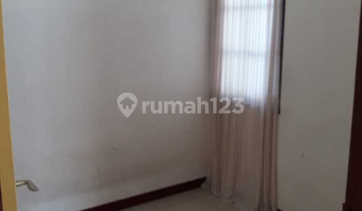 For Rent: Ready-to-Occupy House at an Affordable Price in Grogol, Solobaru