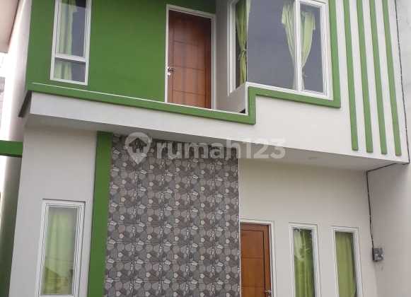 Rumah 2 Lantai Siap Huni Bangunan Baru di Perumahan Purbayan Baki 2