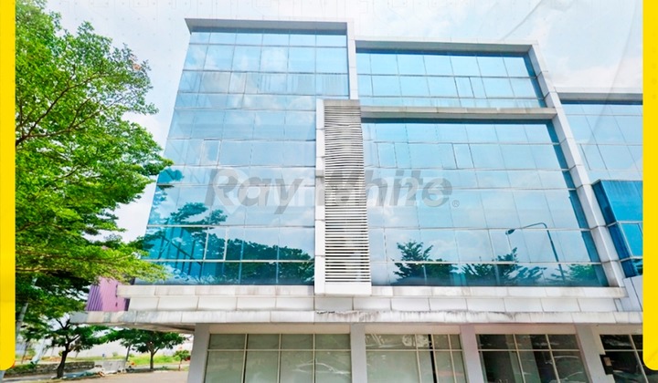 Ruko 4 Lantai Posisi Hook di Solo Baru Area Bisnis dan Niaga