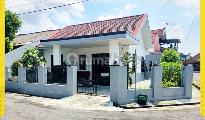 Dijual Rumah Hook Bagus Dan Siap Huni Di Manahan Solo Dijual Rumah Hook Bagus Dan Siap Huni Di Manahan Solo