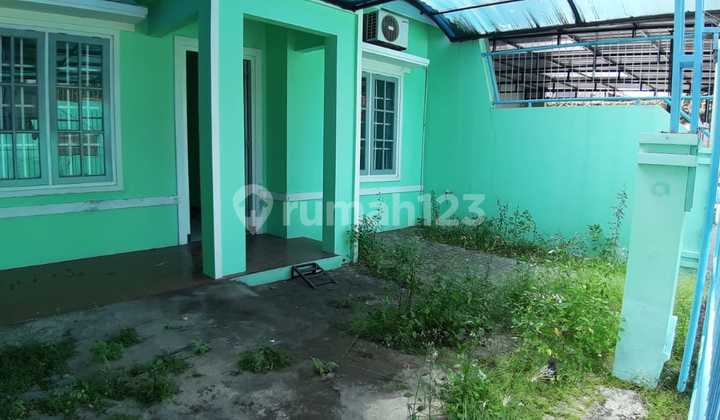 Rumah di Panularan Laweyan Tengah Kota Solo Dijual Harga Murah 2