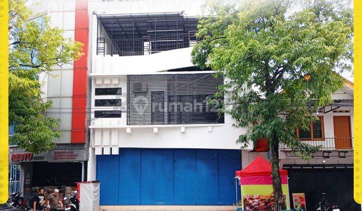 Ruko 3 Lantai Bagus Siap Pakai Di Kawasan Bisnis Tengah Kota Solo 1
