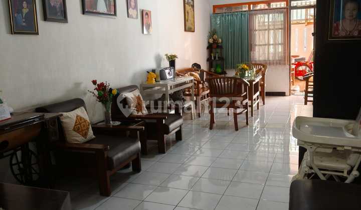 Rumah Hook Bagus dan Siap Huni di Solobaru Dekat Mall 2