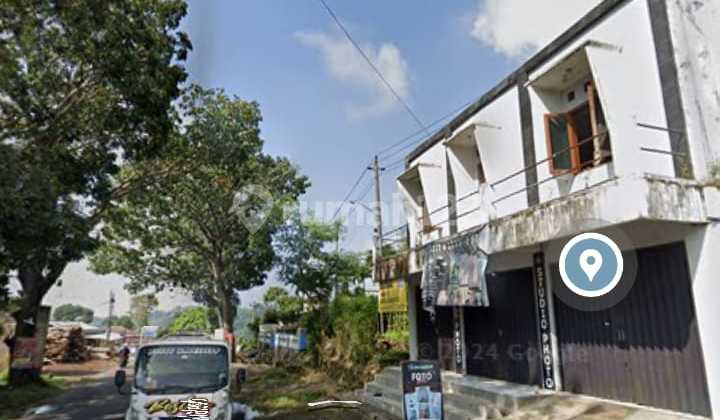 2-Story Shop House on Main Street Karangpandan, Suitable for Business 2