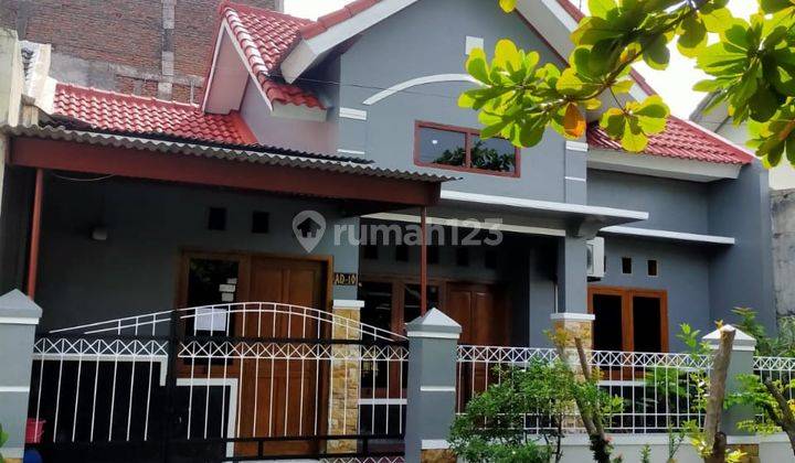 Rumah Bagus Siap Huni Lokasi Fajar Indah Dekat Manahan Solo 2