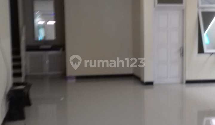 2-Story Ready-to-Use House in Manahan, Premium Location Near Mall 2