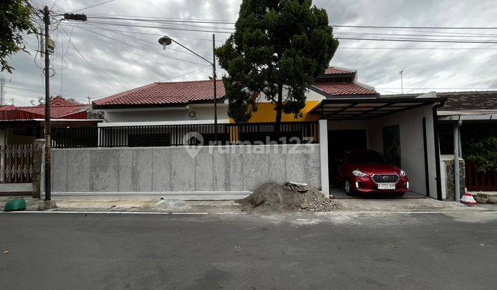 Rumah Bagus Tanah Luas Siap Huni Lokasi Gentan Dekat Luwes 2