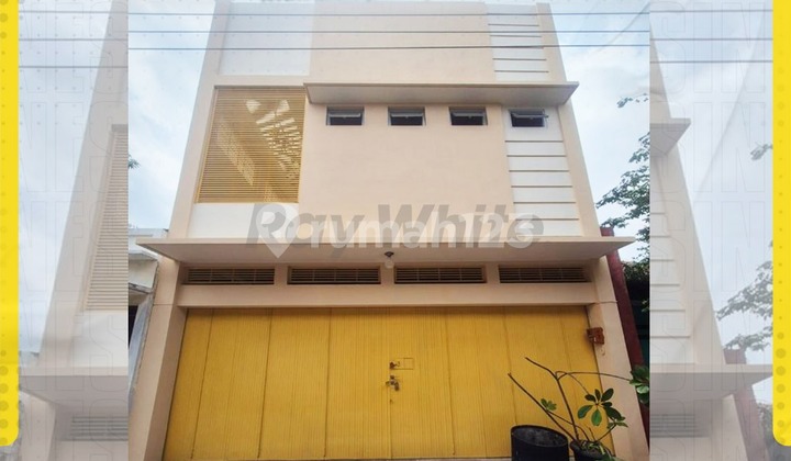 Dijual Rumah 2 Lantai Bagus Dan Siap Huni Di Manahan Solo