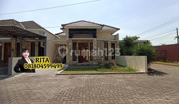 Rumah Solo Baru Dijual Siap Pakai, Harga Dibawah 1M Rumah Solo Baru Dijual Siap Pakai, Harga Dibawah 1M