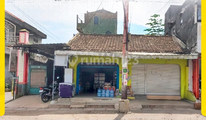 Dijual Rumah Kartasura Bonus Kios Cocok untuk Investasi Harga Nego
