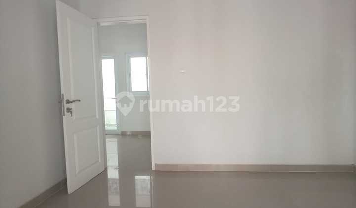For Sale House in Kertonatan, Kartasura 2