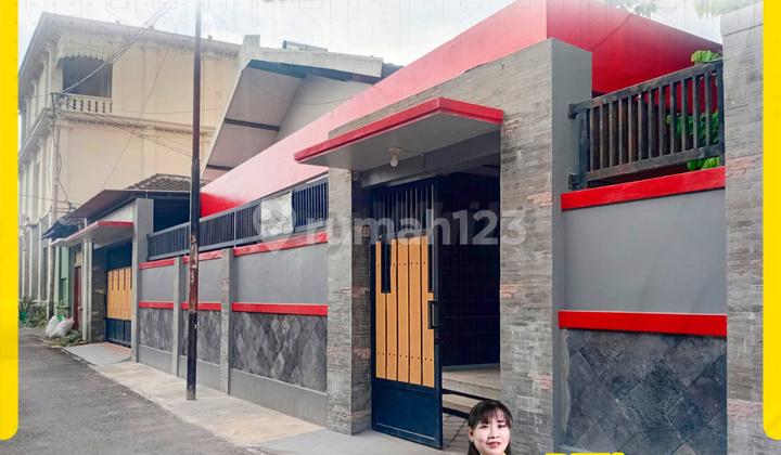 Disewakan Rumah Cantik Siap Huni Langsung Lokasi Kota Solo Disewakan Rumah Cantik Siap Huni Langsung Lokasi Kota Solo