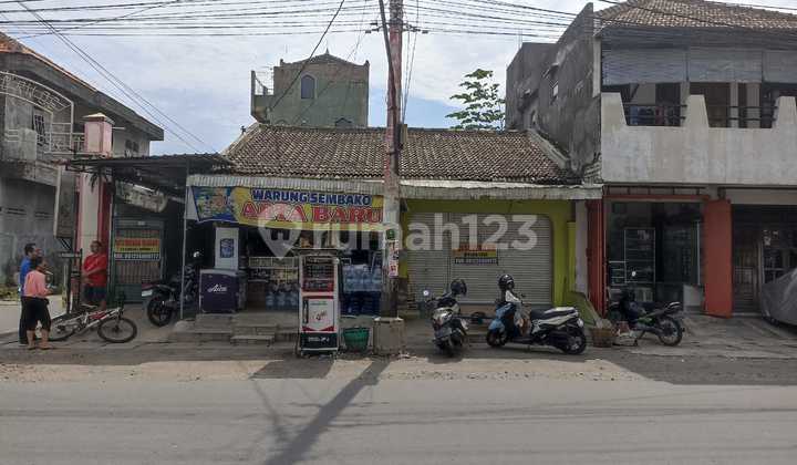 For Rent Shop House on Jl. Wimbrsono, Kartasura 2