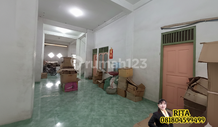 Turun Harga & Butuh Uang Ruko Keprabon Solo Selangkah Jl Slamet Riyadi untuk Usaha Turun Harga & Butuh Uang Ruko Keprabon Solo Selangkah Jl Slamet Riyadi untuk Usaha