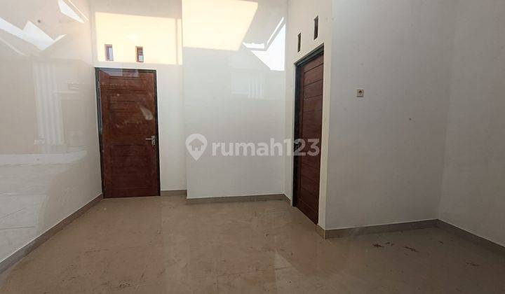 Dijual Rumah di Parangjoro, Grogol 2