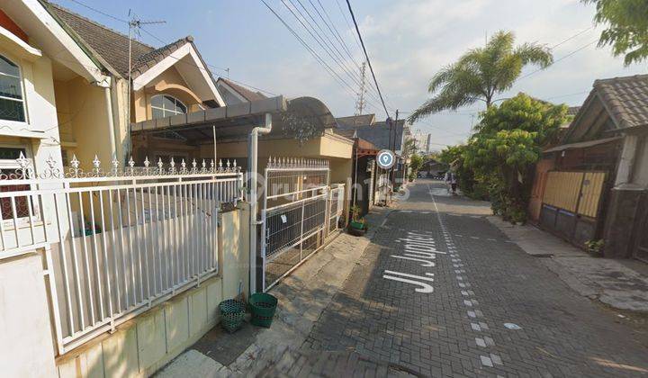 Disewakan Rumah di Jl. Jupiter, Solo Baru 2