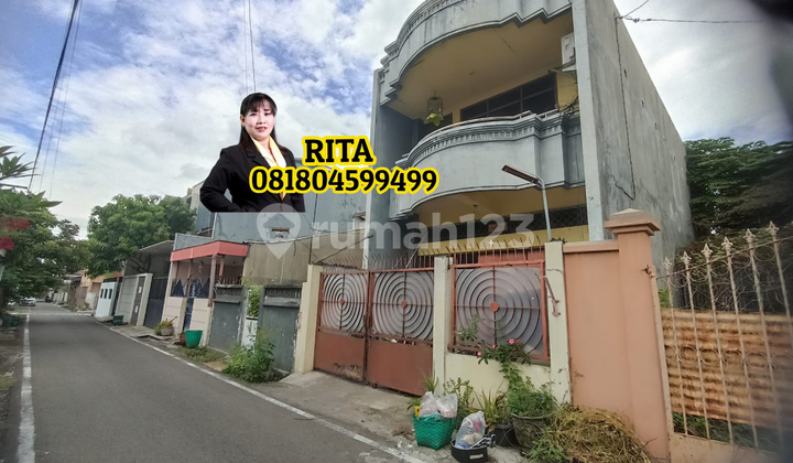 Absolutely Negotiable, 2-Storey House for Sale in Nusukan, Solo. 2