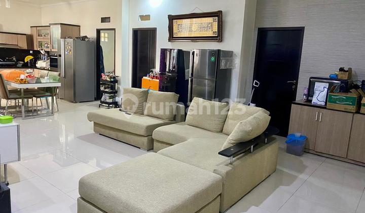 Dijual Rumah Bagus 2 Lantai Siap Huni di Batununggal Bandung