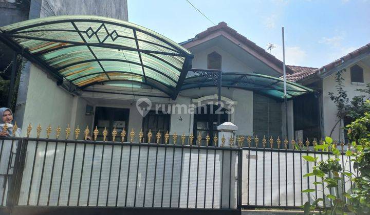 Rumah Bagus Nyaman Terawat Siap Huni di Antapani Bandung 1