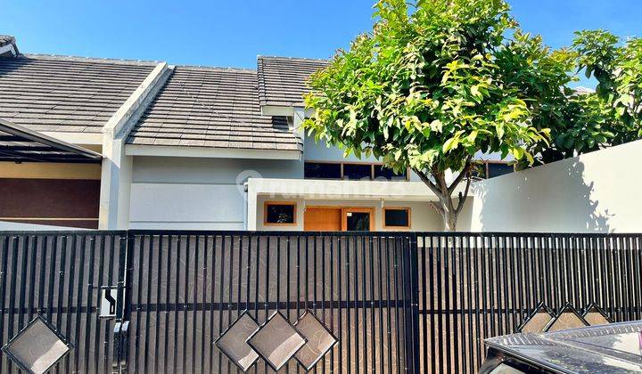 RUMAH BAGUS MINIMALIS MODERN NYAMAN TERAWAT SIAP HUNI DI SAYAP ARCAMANIK BANDUNG 1