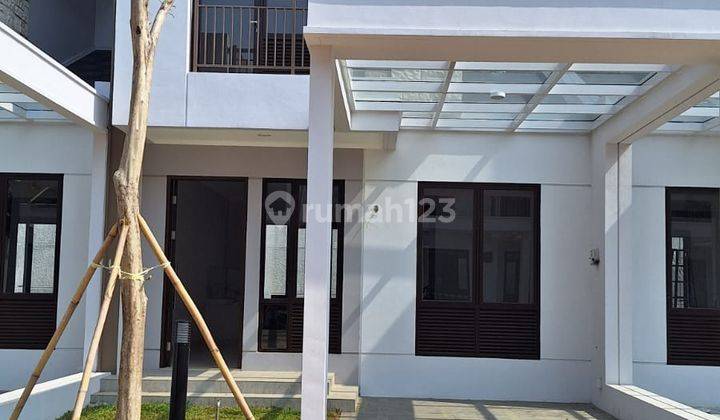 RUMAH BAGUS MINIMALIS 2 LANTAI LINGKUNGAN NYAMAN FASILITAS LENGKAP SIAP HUNI DI PODOMORO PARK CLUSTER FASHYAGRIYA BANDUNG 1