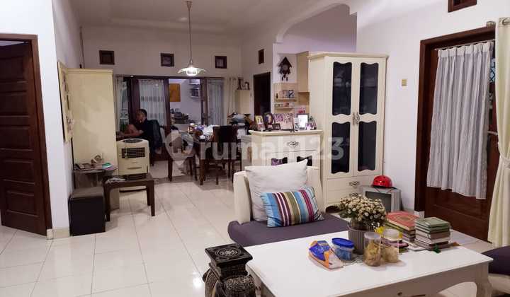 RUMAH KEREN MINIMALIS MODERN LINGKUNGAN NYAMAN SIAP HUNI DI SANGGAR HURIP BANDUNG RUMAH KEREN MINIMALIS MODERN LINGKUNGAN NYAMAN SIAP HUNI DI SANGGAR HURIP BANDUNG