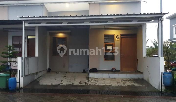 RUMAH MINIMALIS HOOK LINGKUNGAN NYAMAN STRATEGIS SIAP HUNI DI CIGANITRI BANDUNG