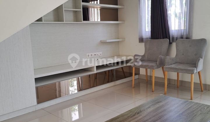 RUMAH BAGUS NYAMAN MINIMALIS MODERN SIAP HUNI DI SUMMARECON BANDUNG